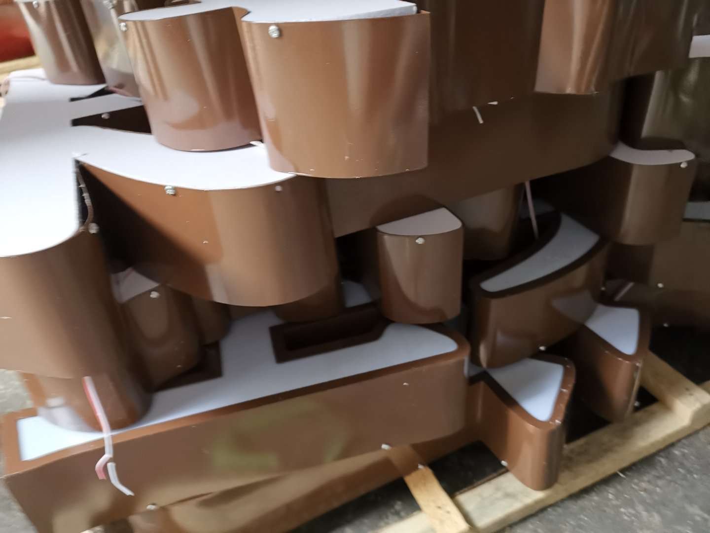 淄博不銹鋼發(fā)光字